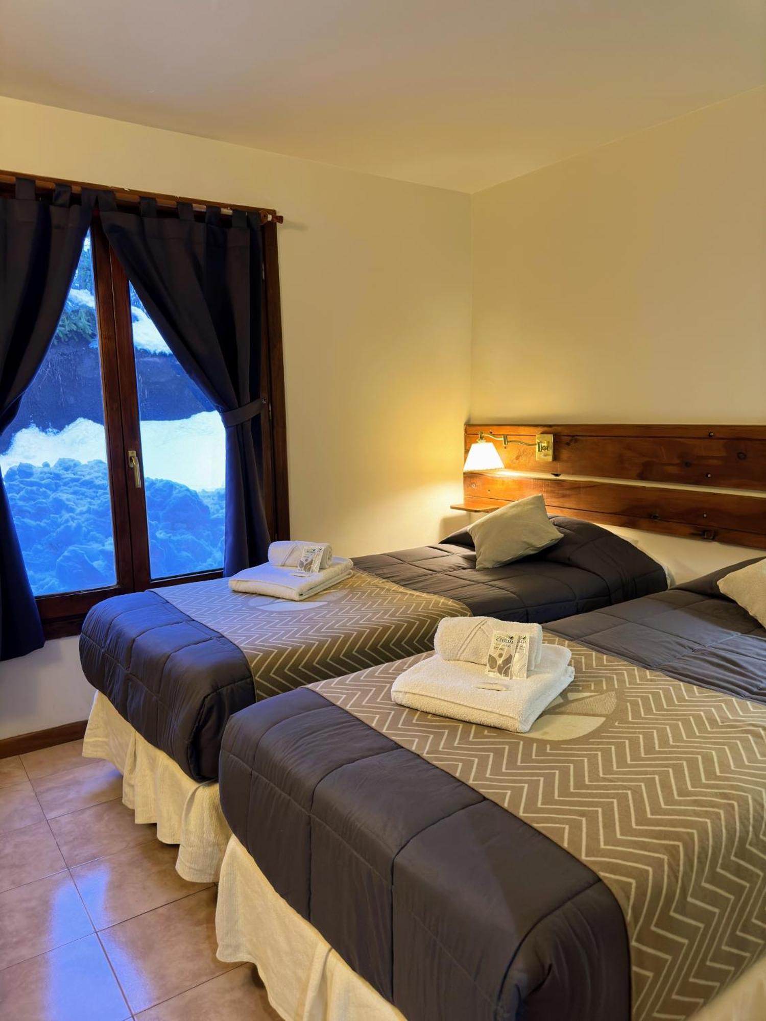 Posada Del Cipres Villa La Angostura Ngoại thất bức ảnh